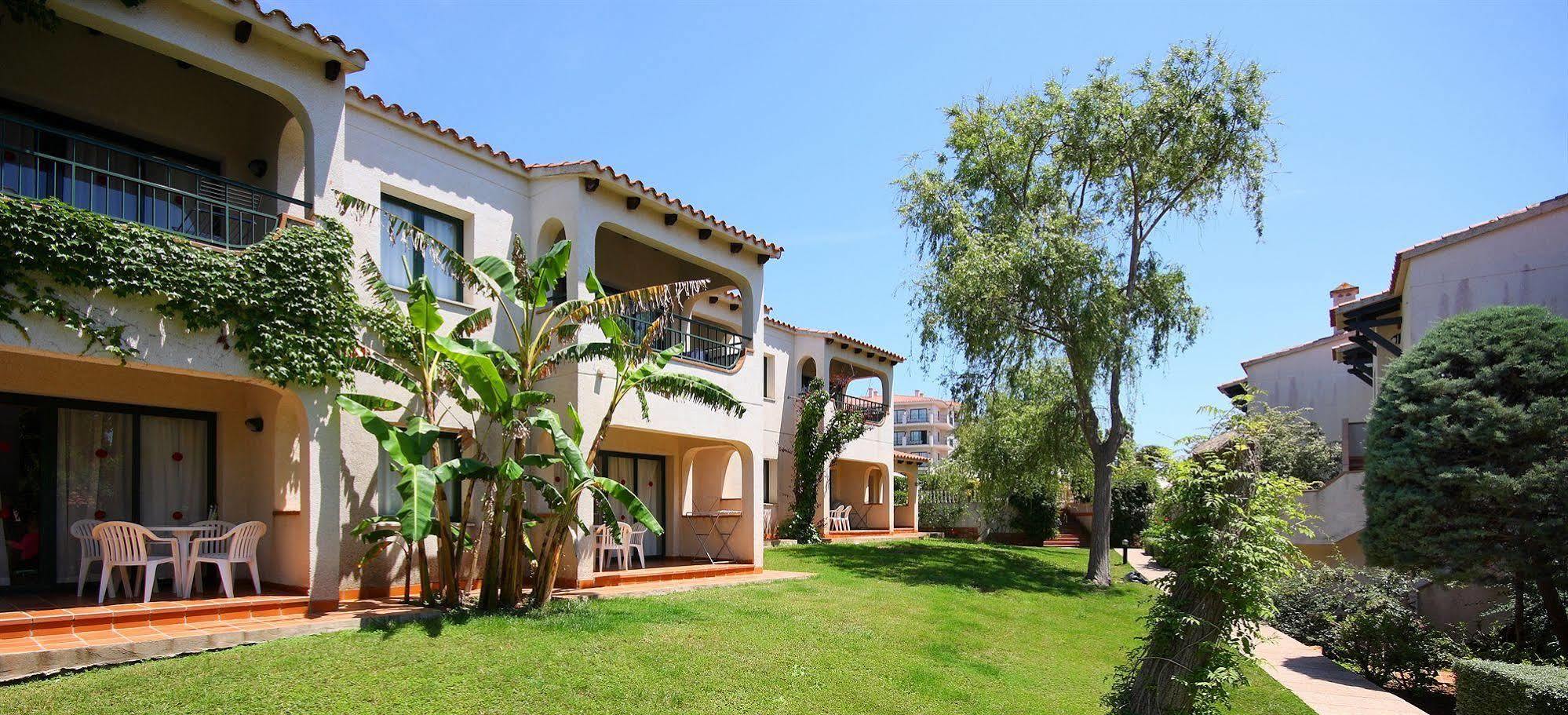 Son Bou Apartments Exterior foto